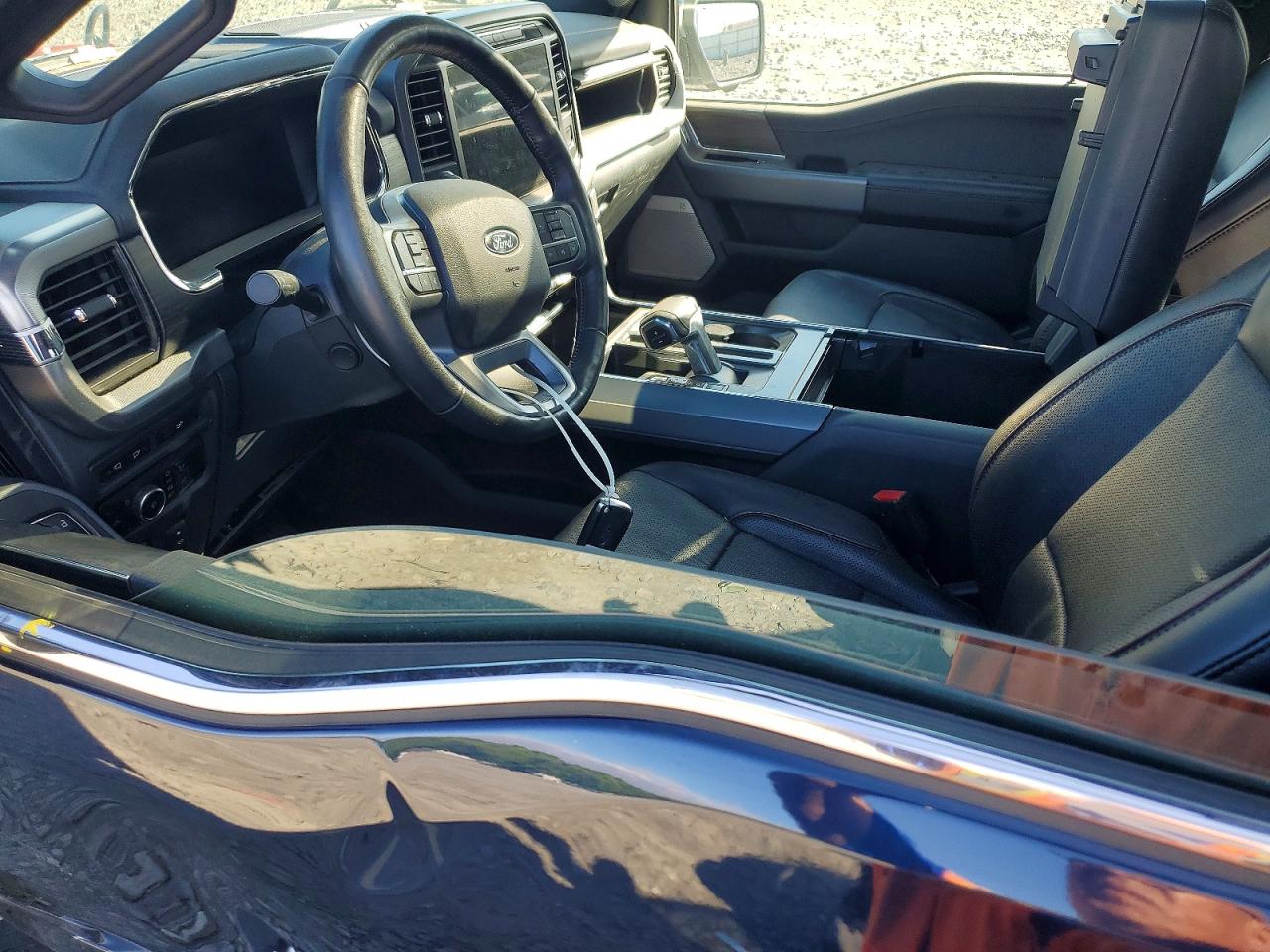 FORD F150 2024 — 8