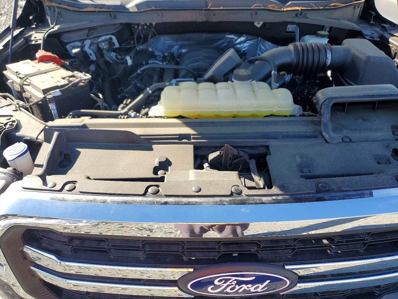 FORD F150 2024 — 12