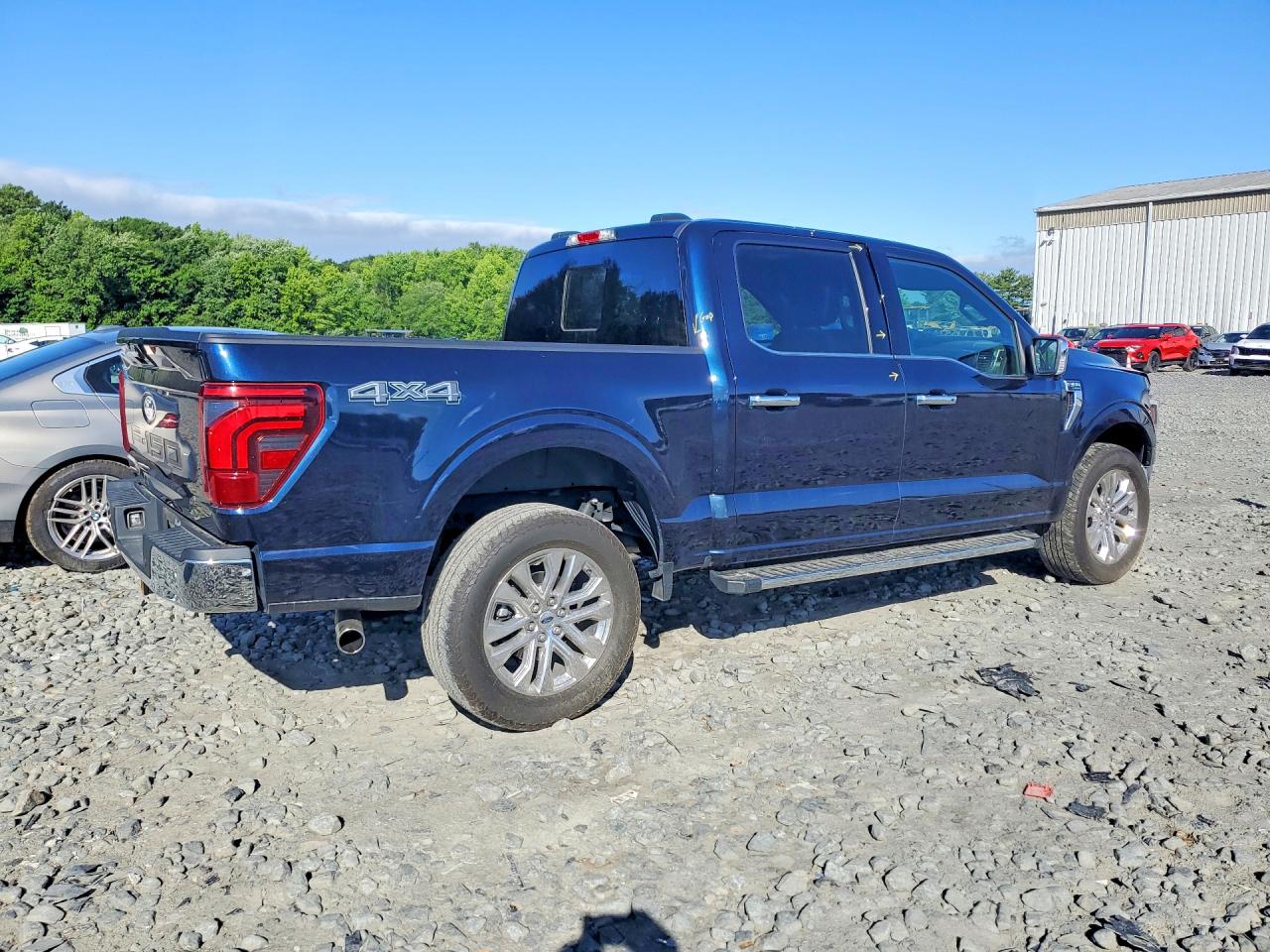 FORD F150 2024 — 4