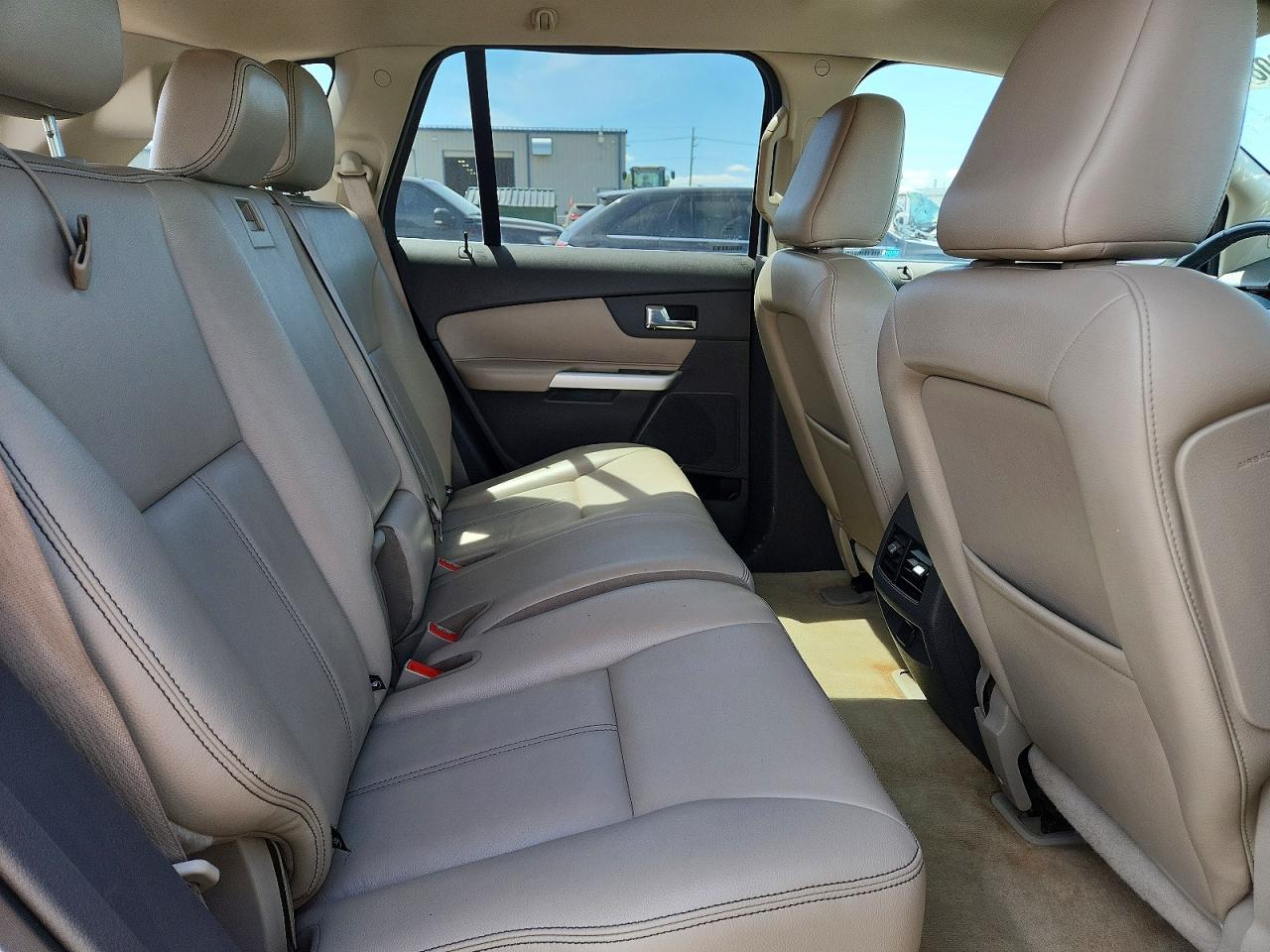 FORD EDGE 2011 — 12
