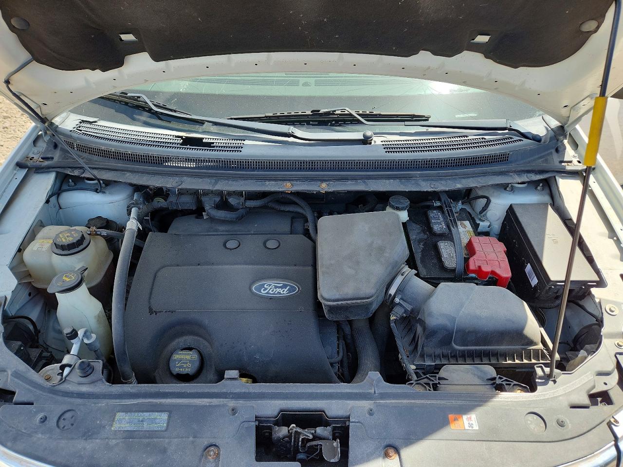 FORD EDGE 2011 — 13