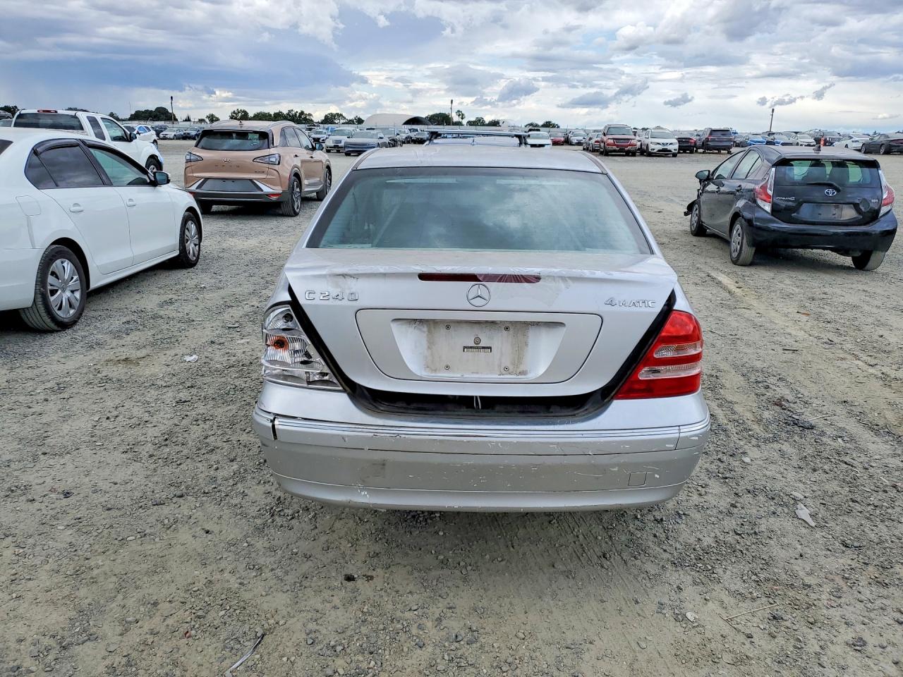 MERCEDES-BENZ C 2003 — 7