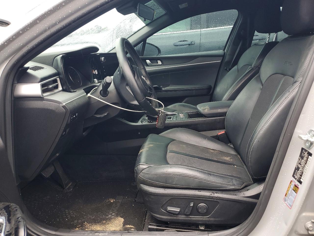 KIA K5 2023 — 8