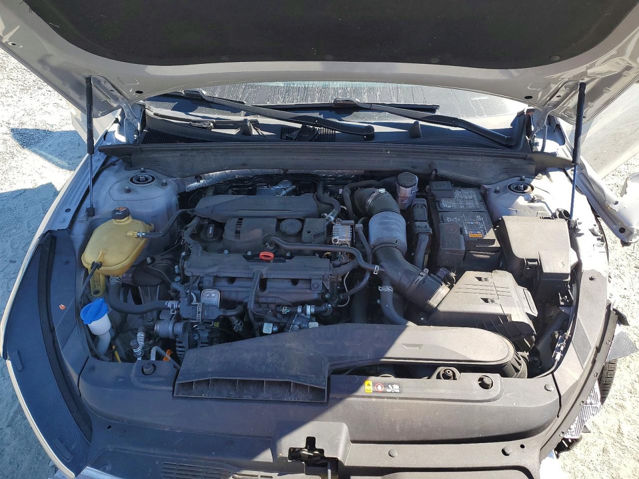 KIA K5 2023 — 12