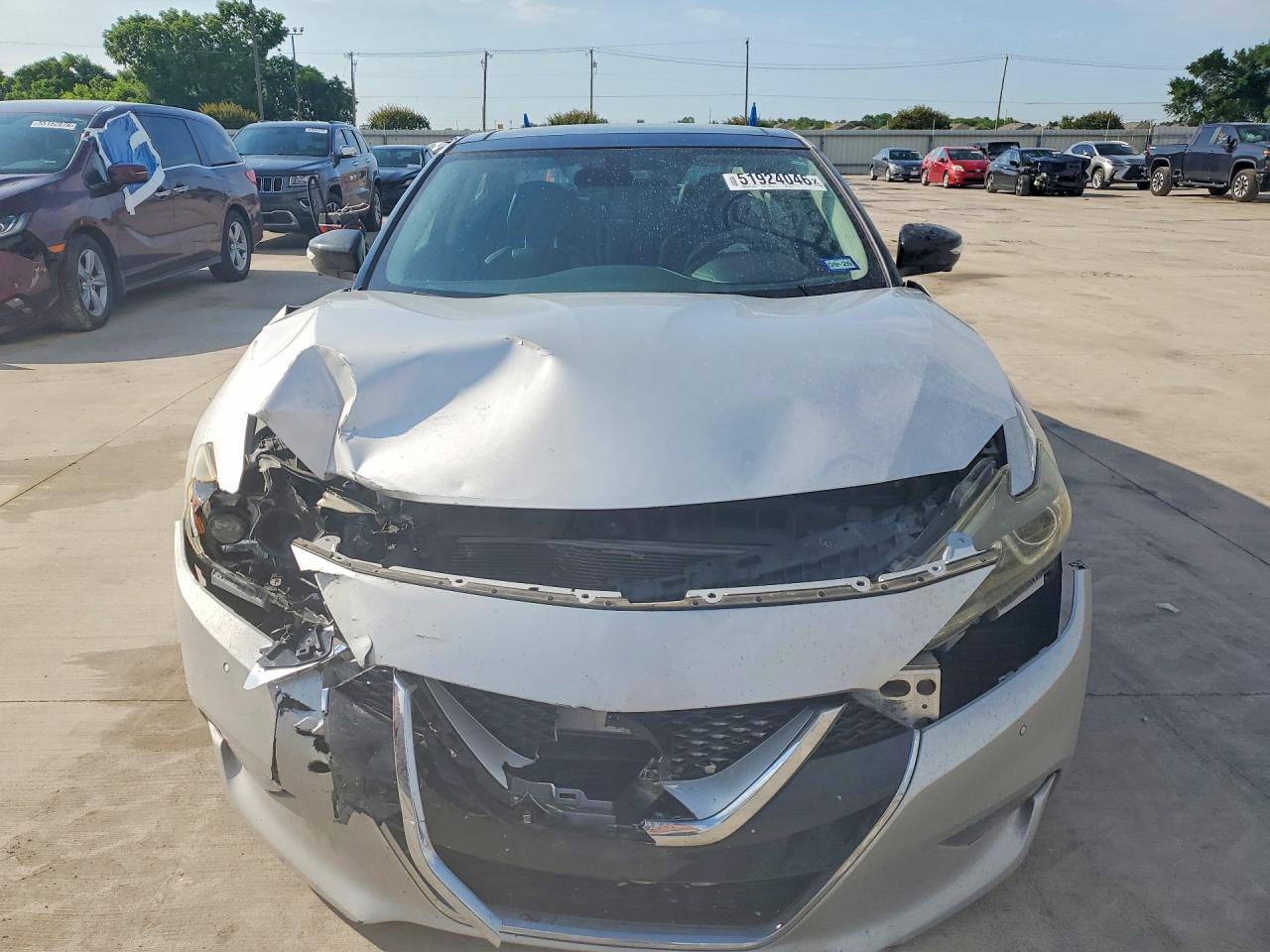 NISSAN MAXIMA 2016 — 6