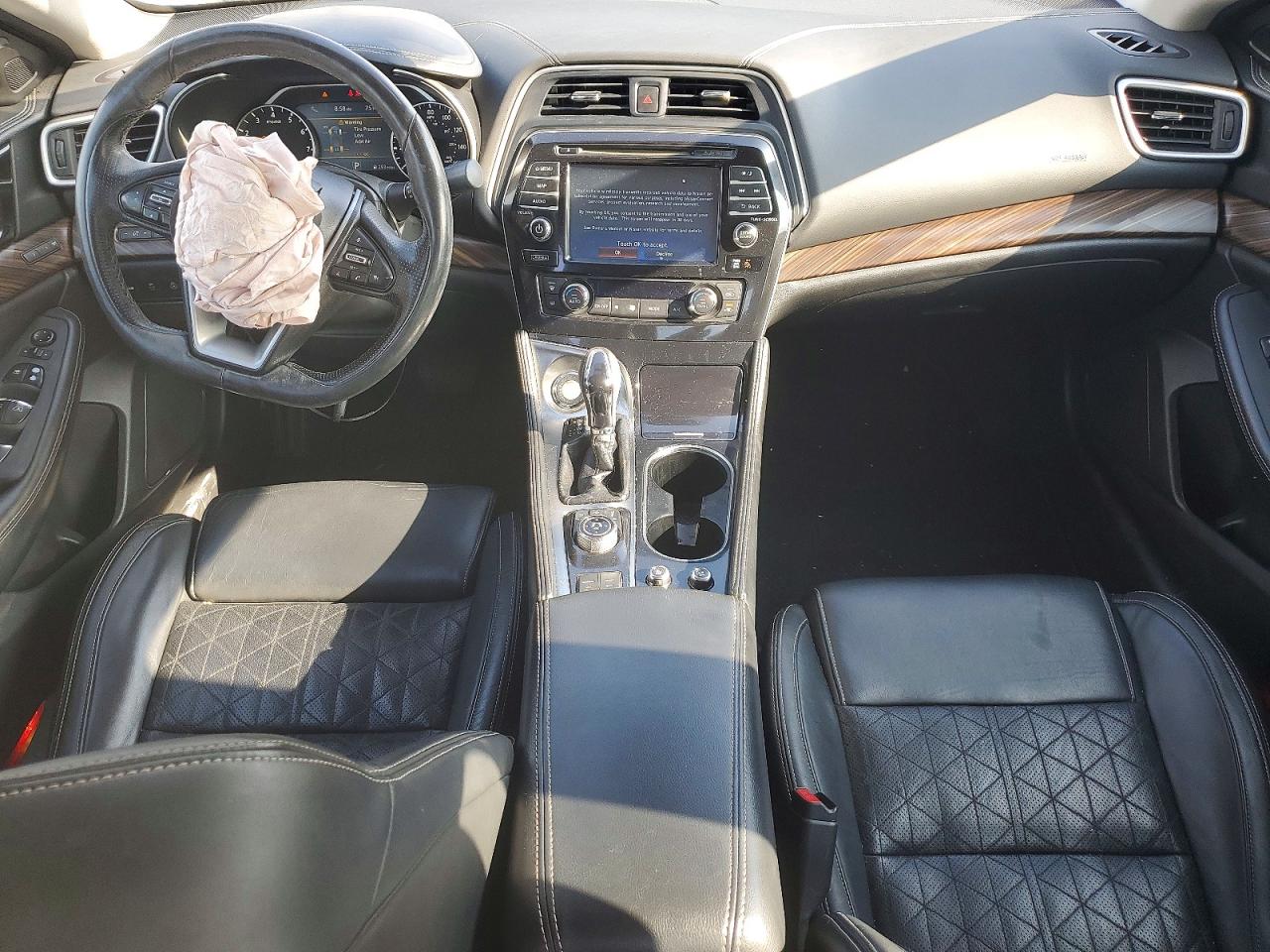 NISSAN MAXIMA 2016 — 9