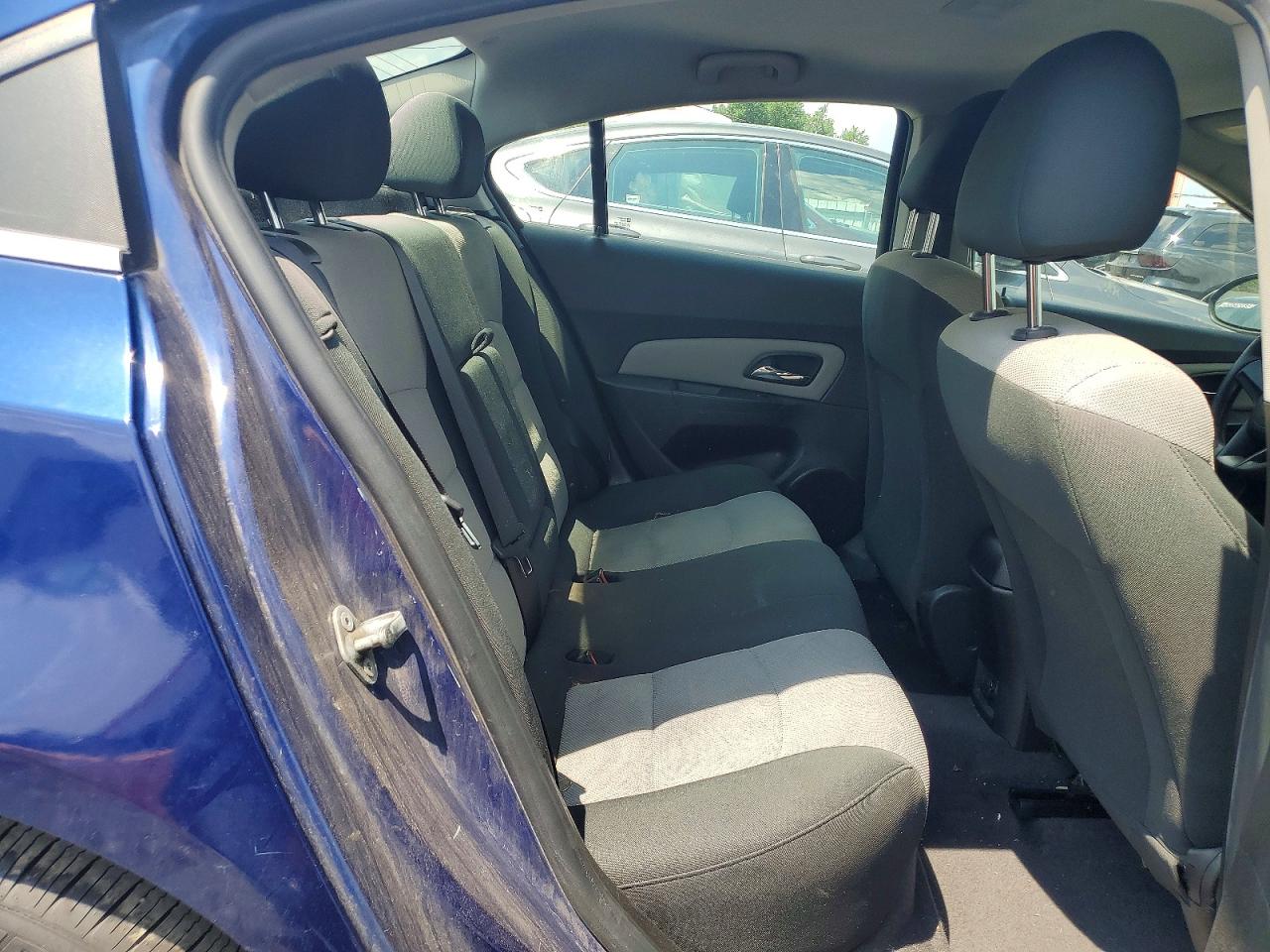 CHEVROLET CRUZE 2012 — 11