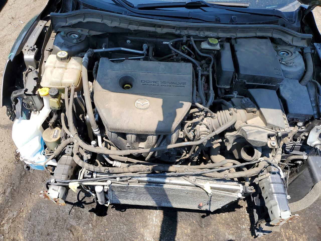 MAZDA 3 2010 — 12