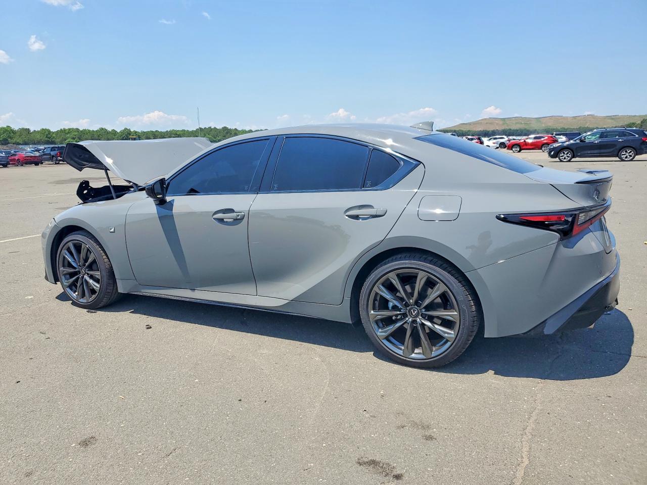 LEXUS IS 350 2025 — 3