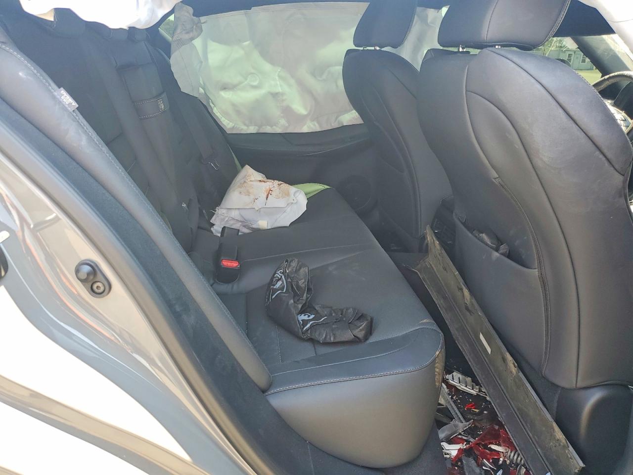 LEXUS IS 350 2025 — 11