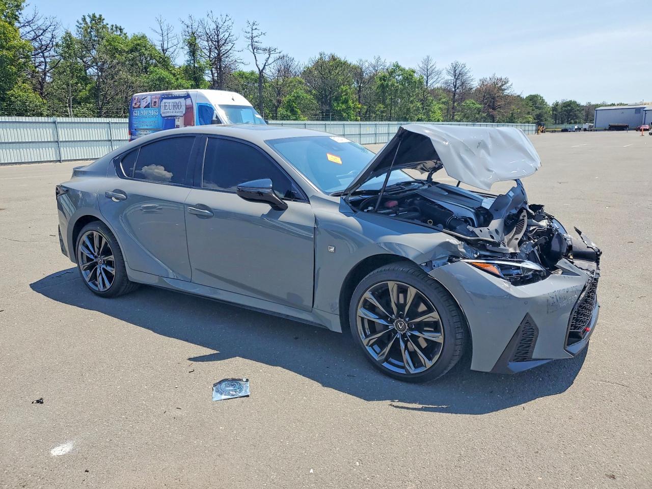 LEXUS IS 350 2025 — 5