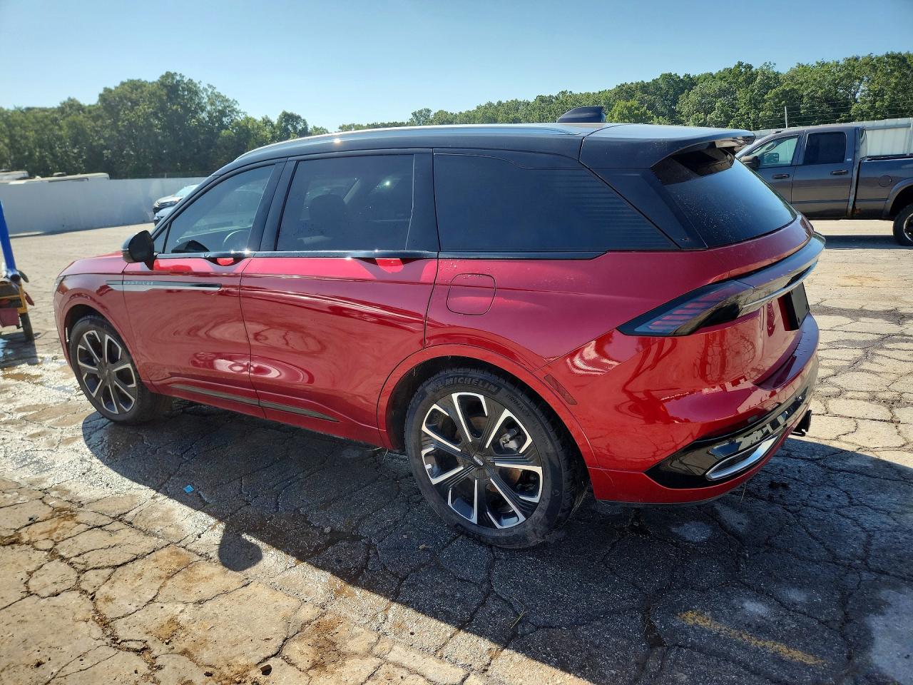 LINCOLN NAUTILUS 2025 — 3