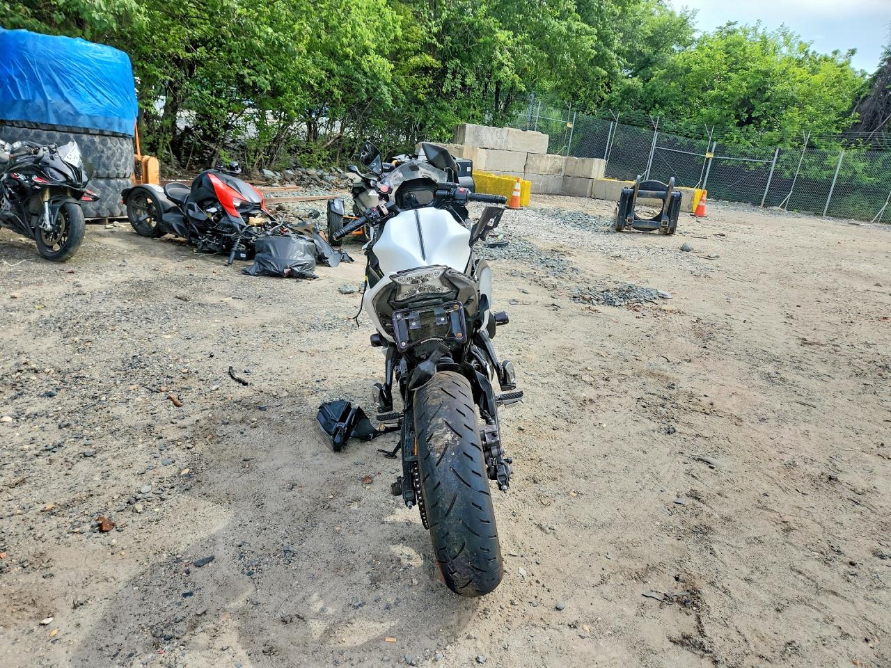 KAWASAKI EX650 2020 — 5