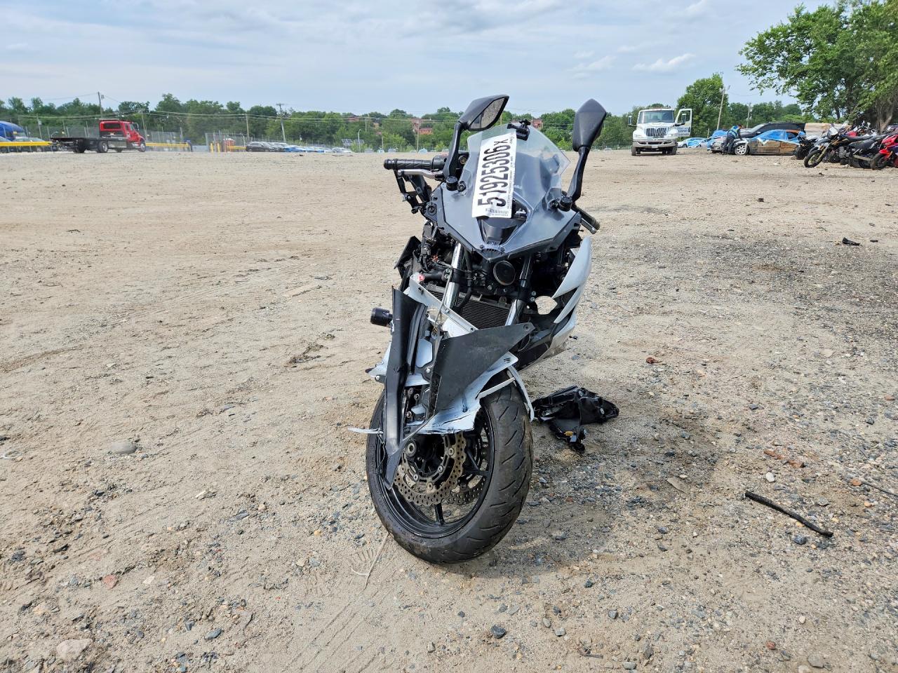 KAWASAKI EX650 2020 — 3