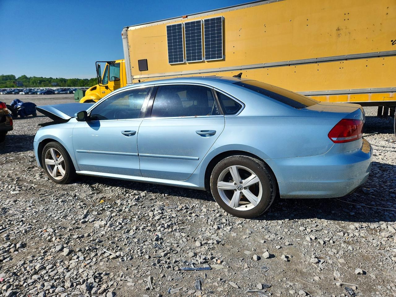 VOLKSWAGEN PASSAT 2013 — 3