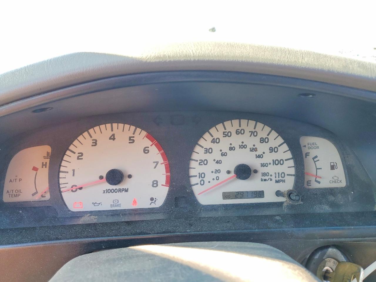 TOYOTA TACOMA 2001 — 10