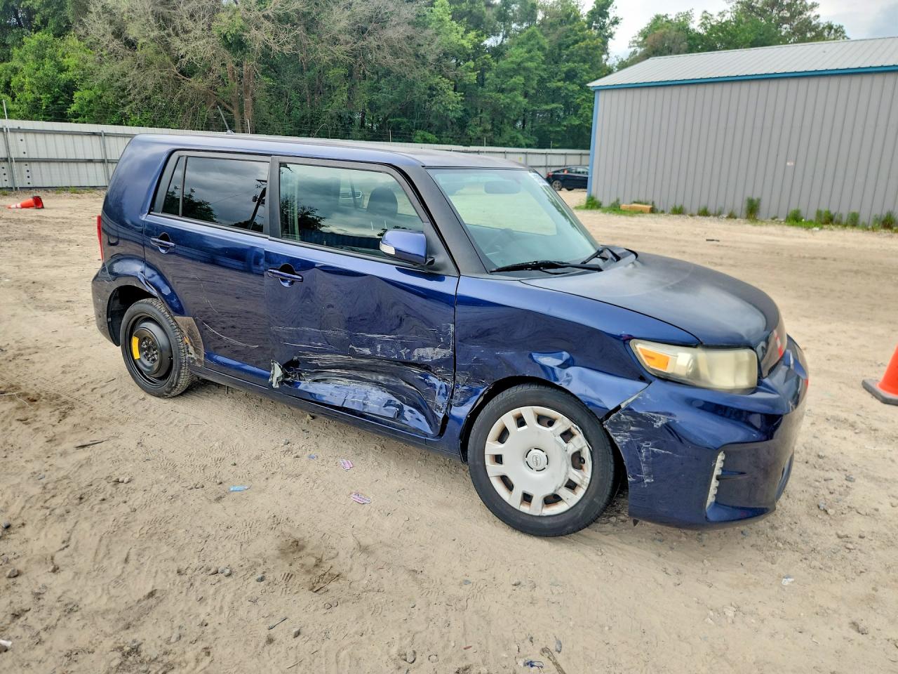 2015 SCION XB BASE