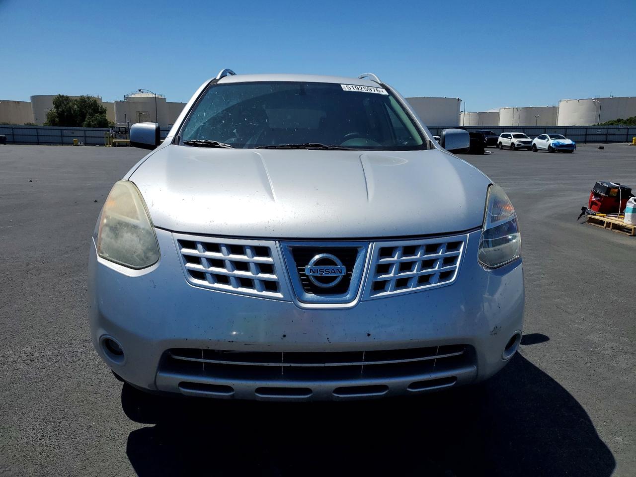 NISSAN ROGUE 2010 — 6