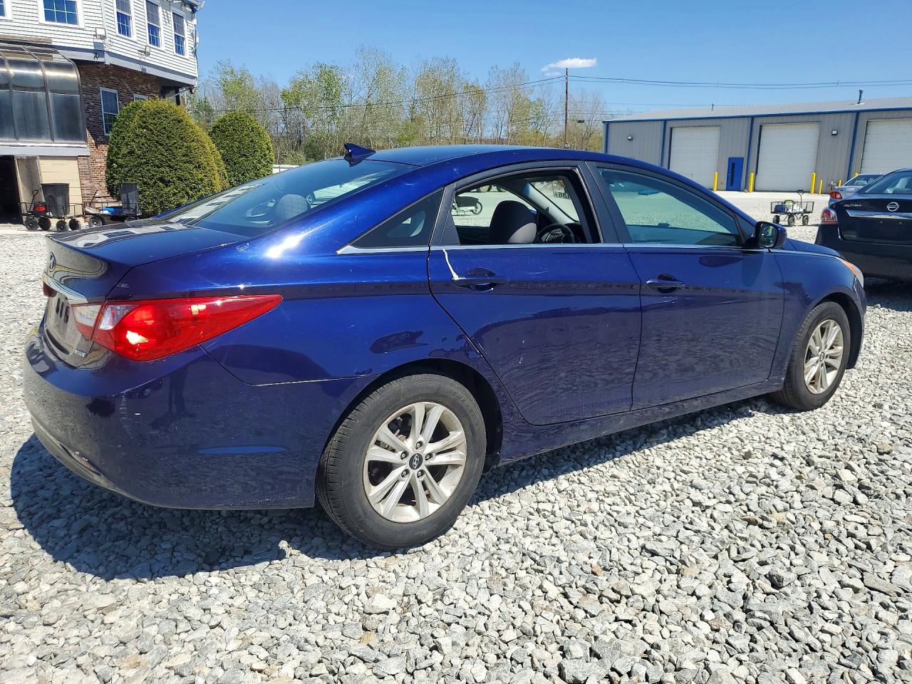 HYUNDAI SONATA 2012 — 4