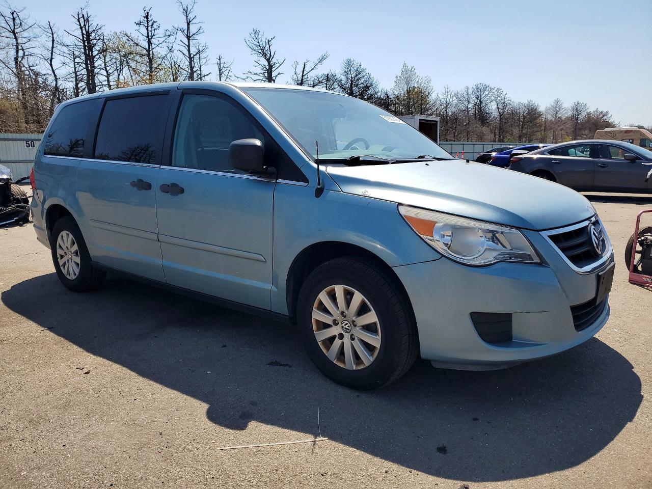VOLKSWAGEN ROUTAN 2009 — 5