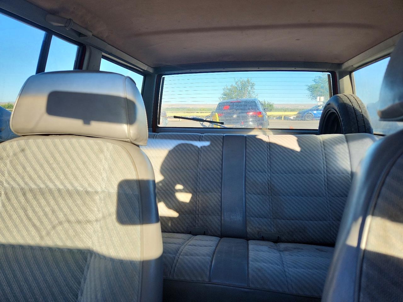 JEEP CHEROKEE 1989 — 11
