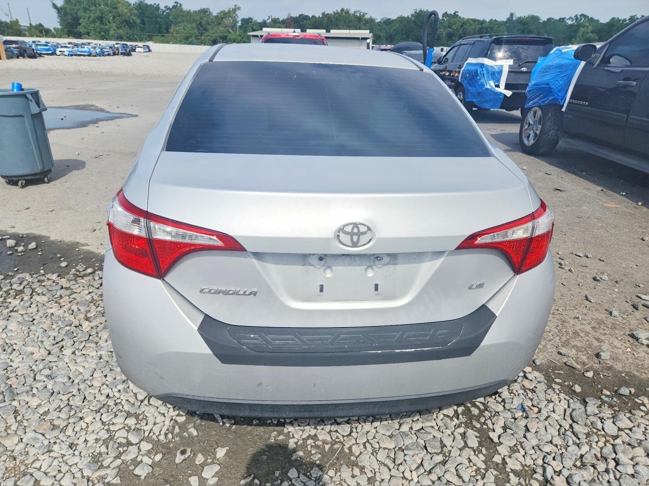 TOYOTA COROLLA 2015 — 7