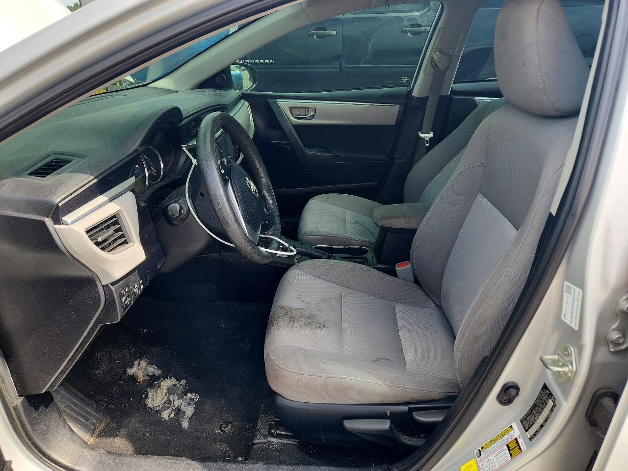 TOYOTA COROLLA 2015 — 8