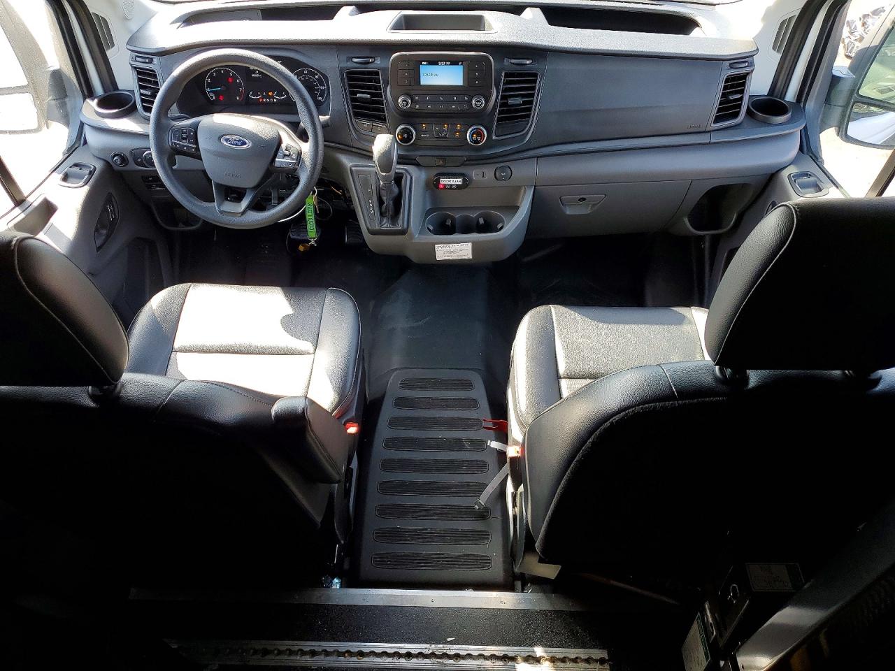FORD TRANSIT 2024 — 9