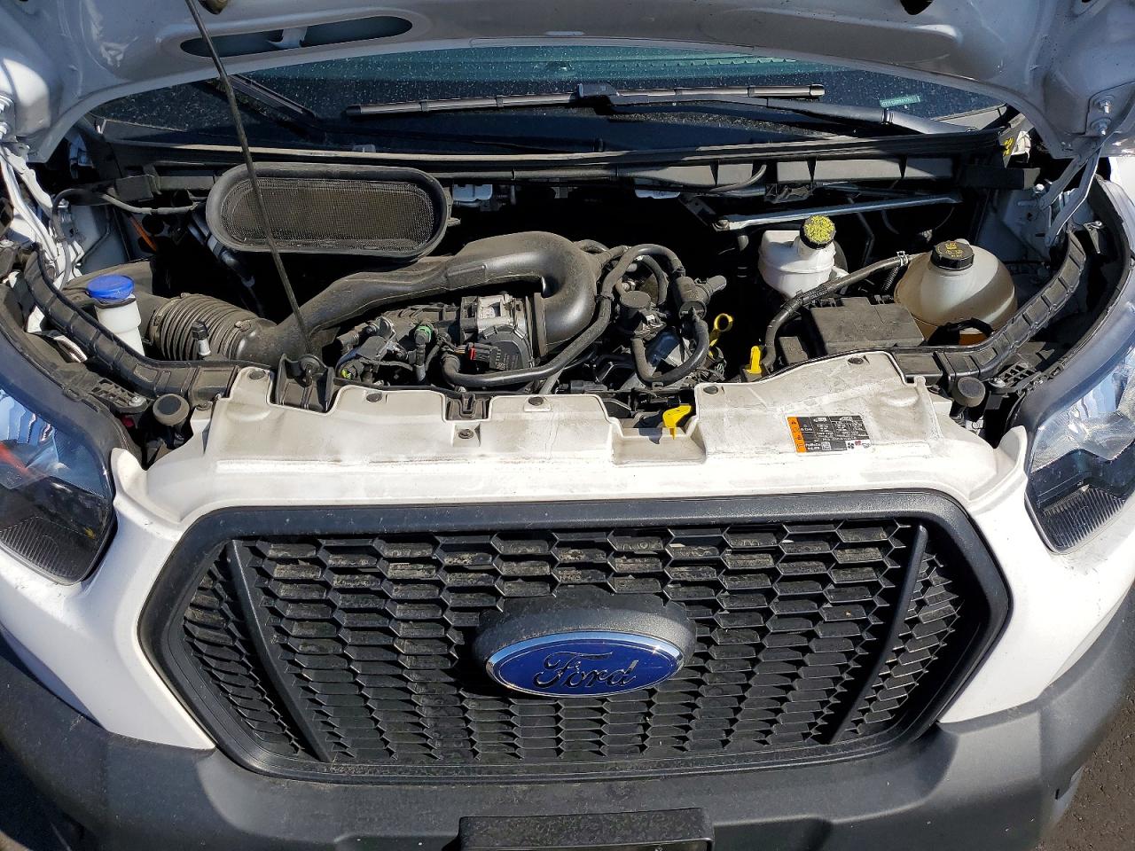 FORD TRANSIT 2024 — 13