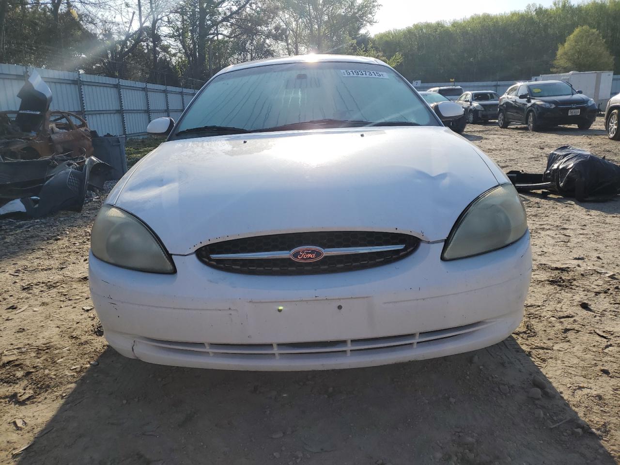 FORD TAURUS 2003 — 6