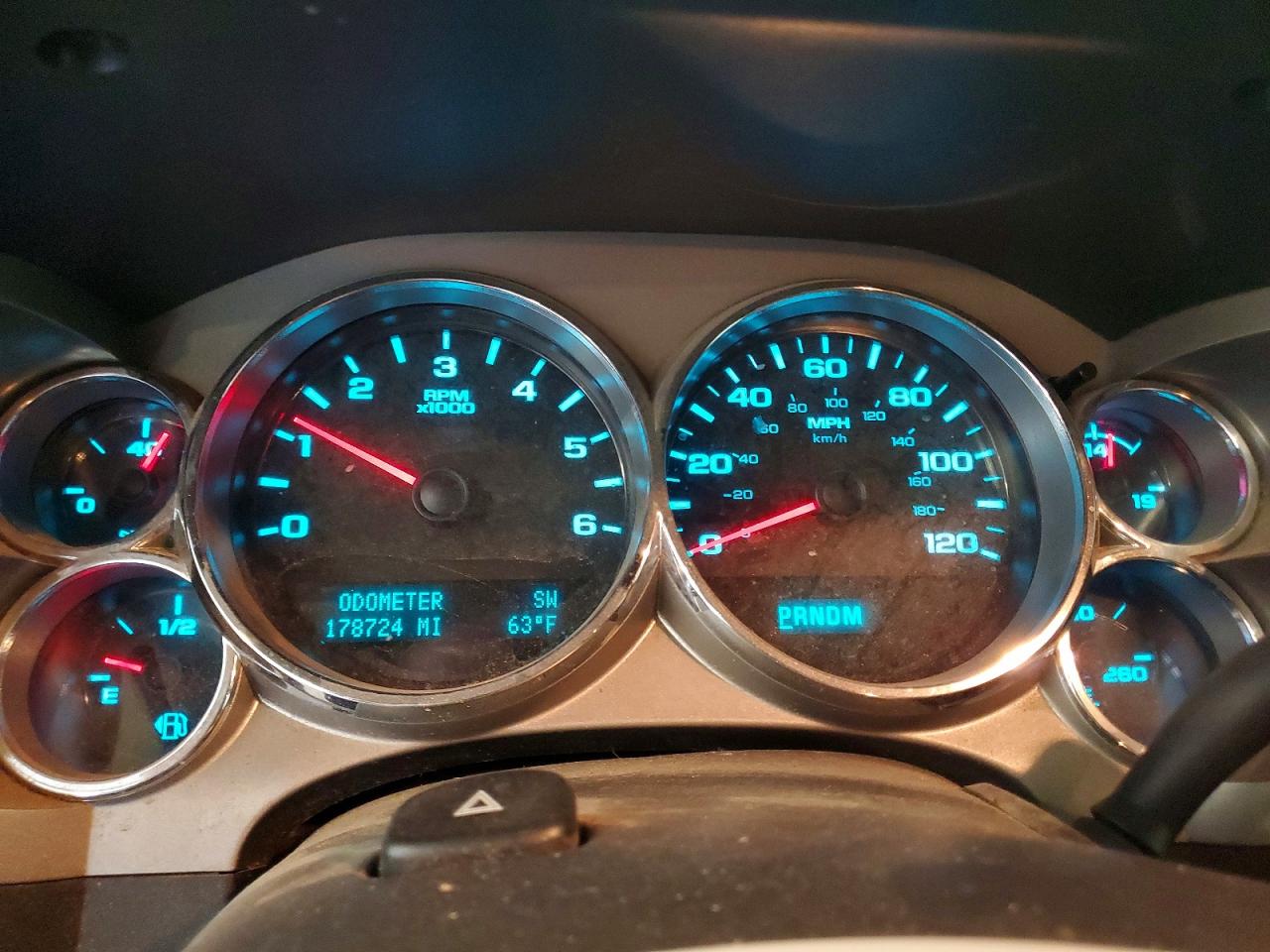 CHEVROLET SILVERADO 2012 — 10