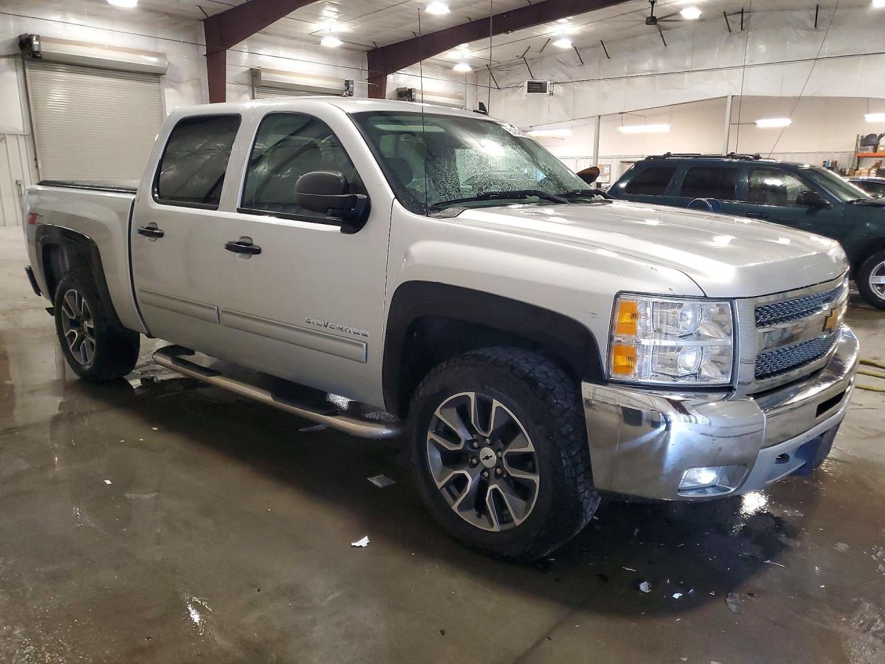 CHEVROLET SILVERADO 2012 — 5