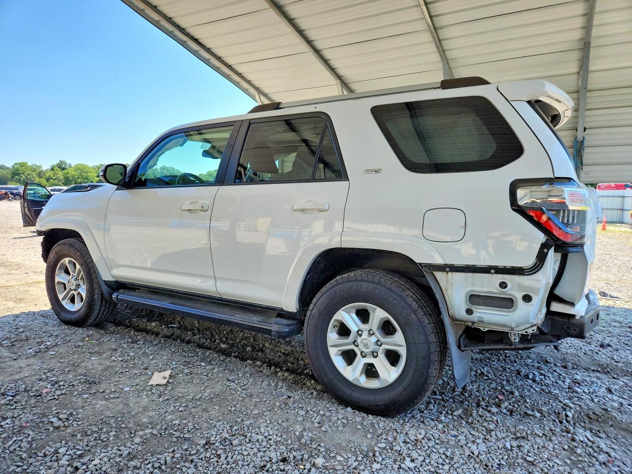 TOYOTA 4RUNNER 2021 — 3