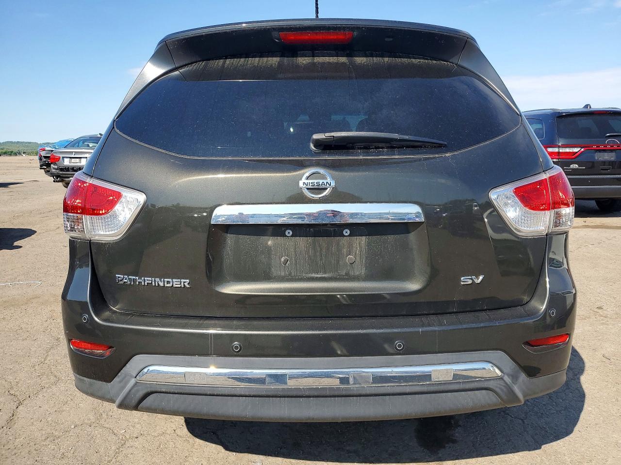 NISSAN PATHFINDER 2015 — 7