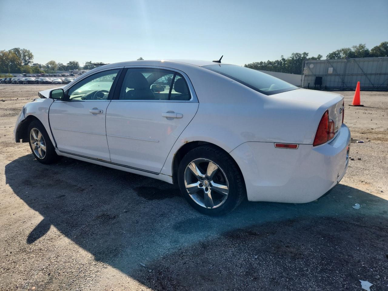 CHEVROLET MALIBU 2011 — 3