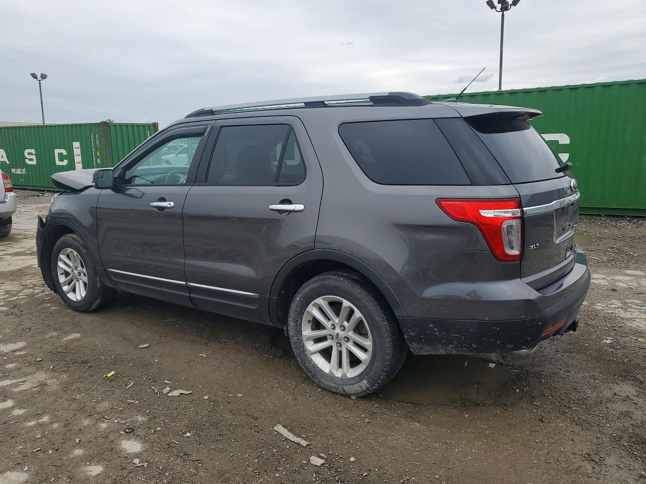 FORD EXPLORER 2015 — 3