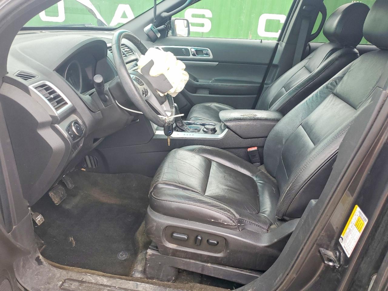 FORD EXPLORER 2015 — 8