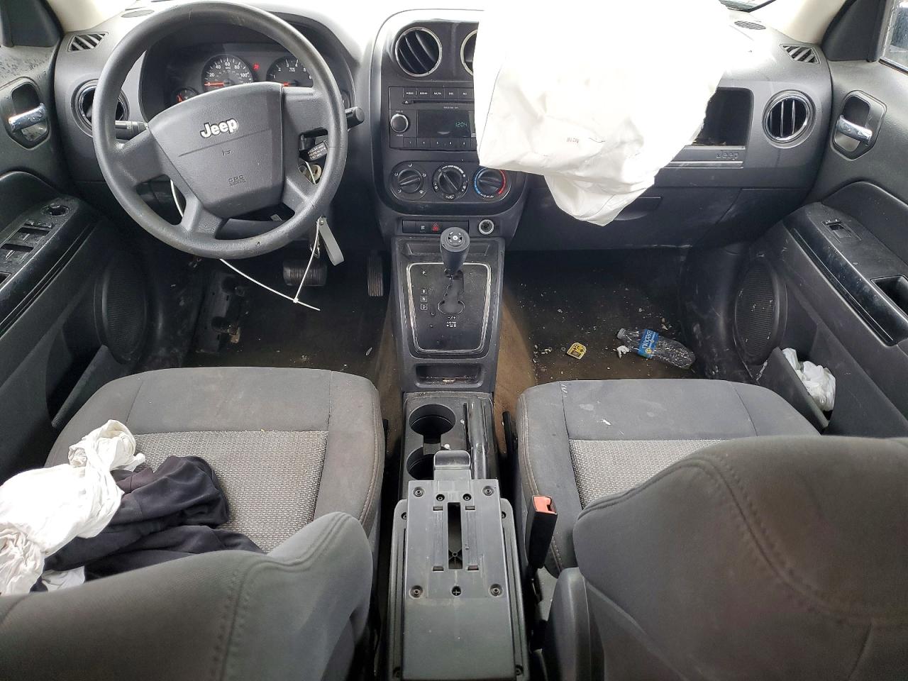 JEEP PATRIOT 2009 — 9