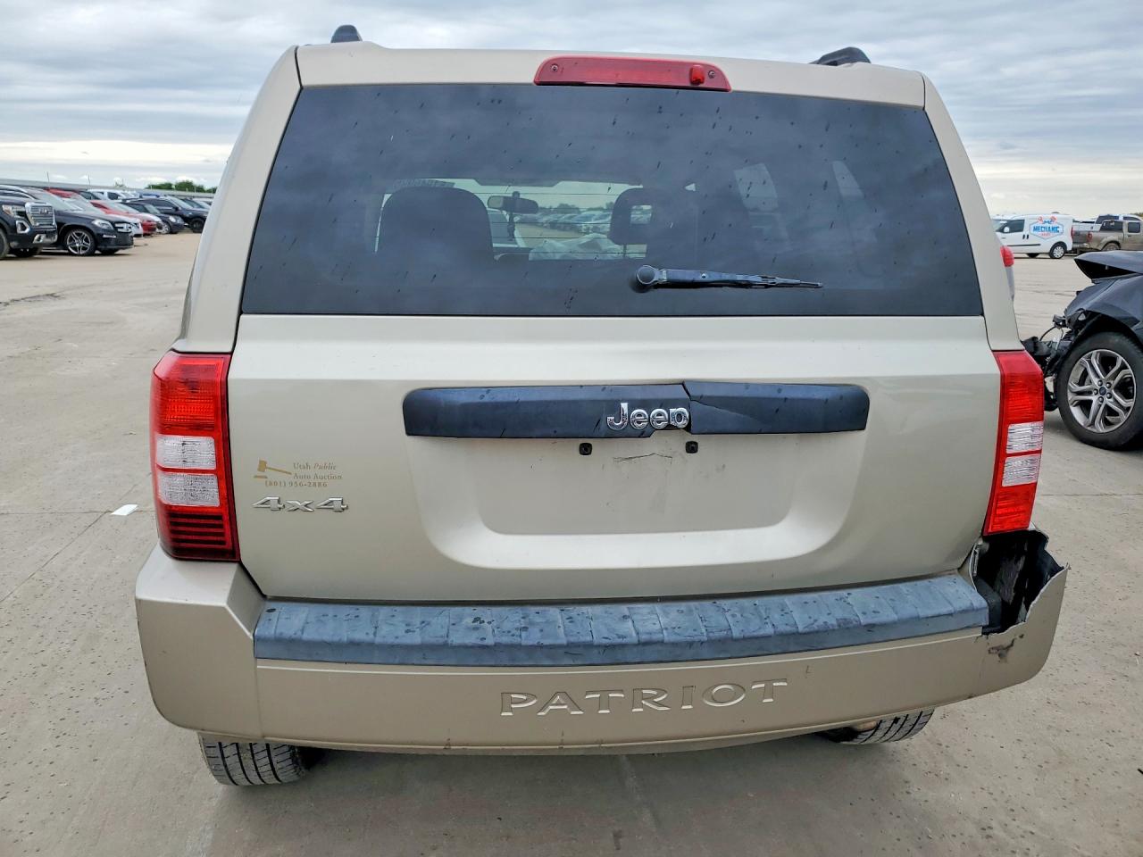 JEEP PATRIOT 2009 — 7