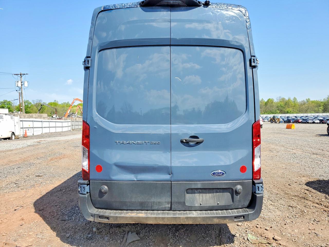 FORD TRANSIT 2021 — 7