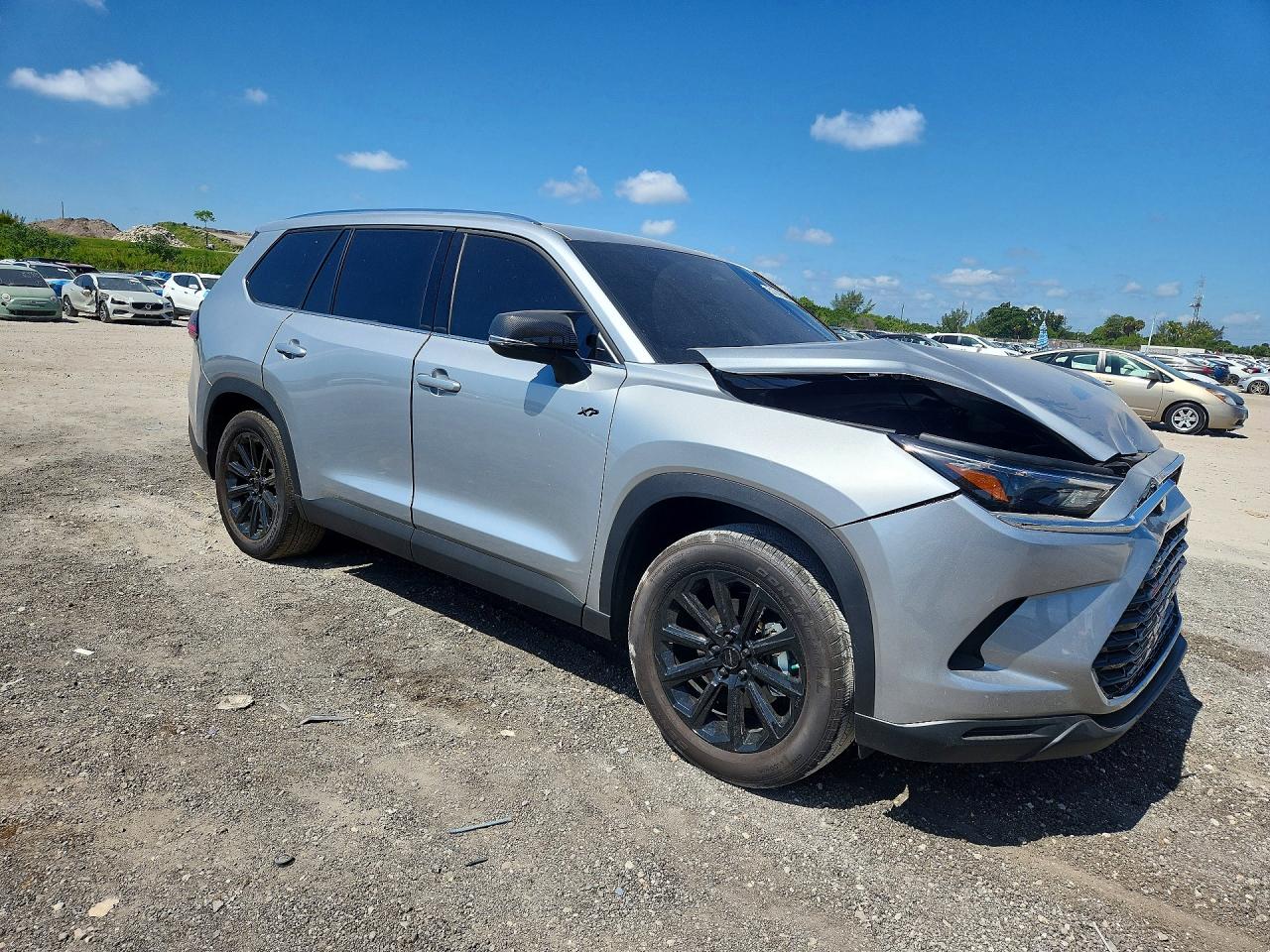 2026 TOYOTA GRAND HIGHLANDER HYBRID XLE