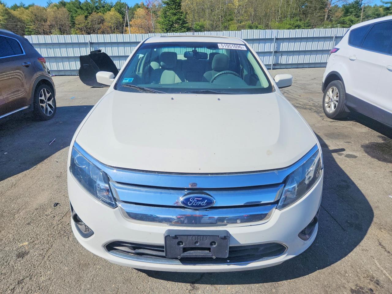FORD FUSION 2010 — 6