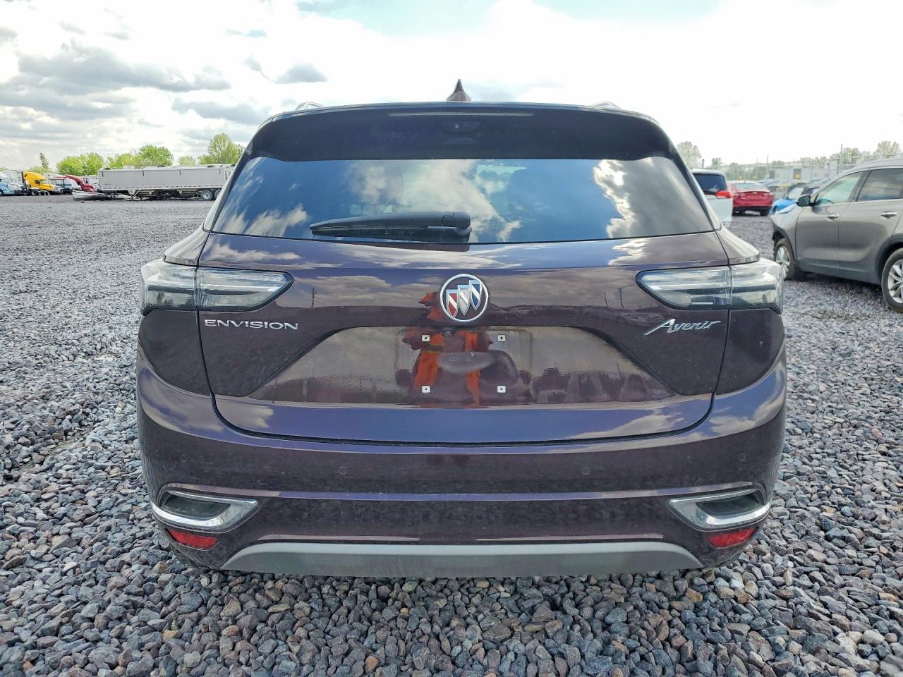 BUICK ENVISION 2023 — 7