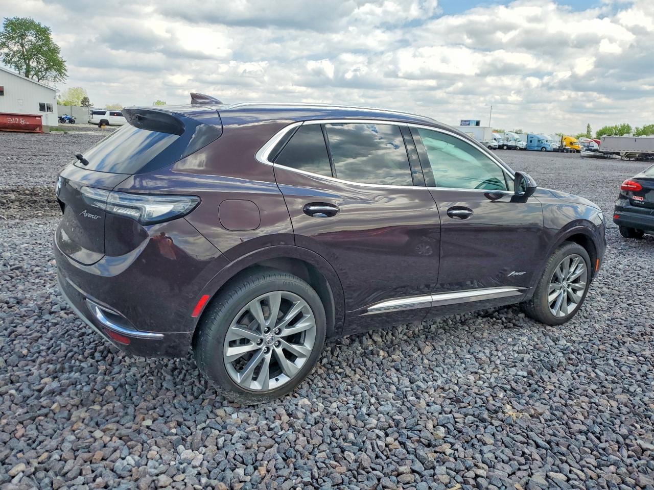 BUICK ENVISION 2023 — 4