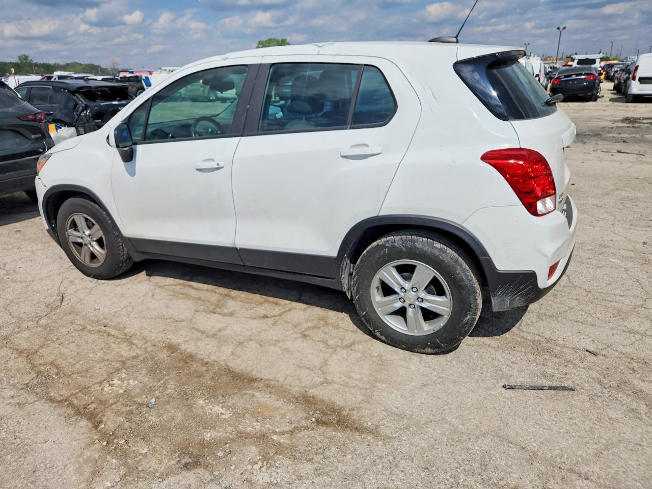 CHEVROLET TRAX 2017 — 3