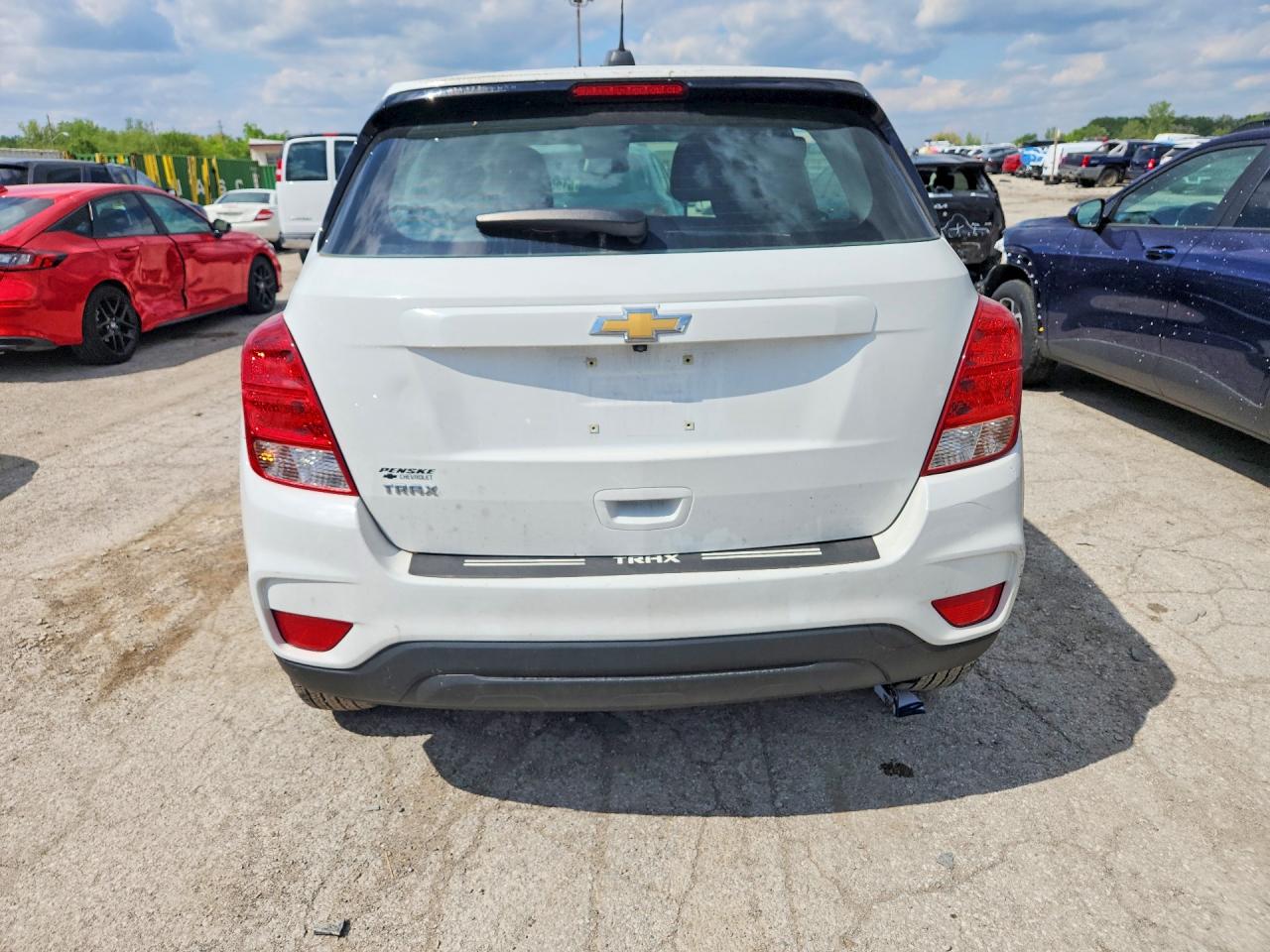 CHEVROLET TRAX 2017 — 7