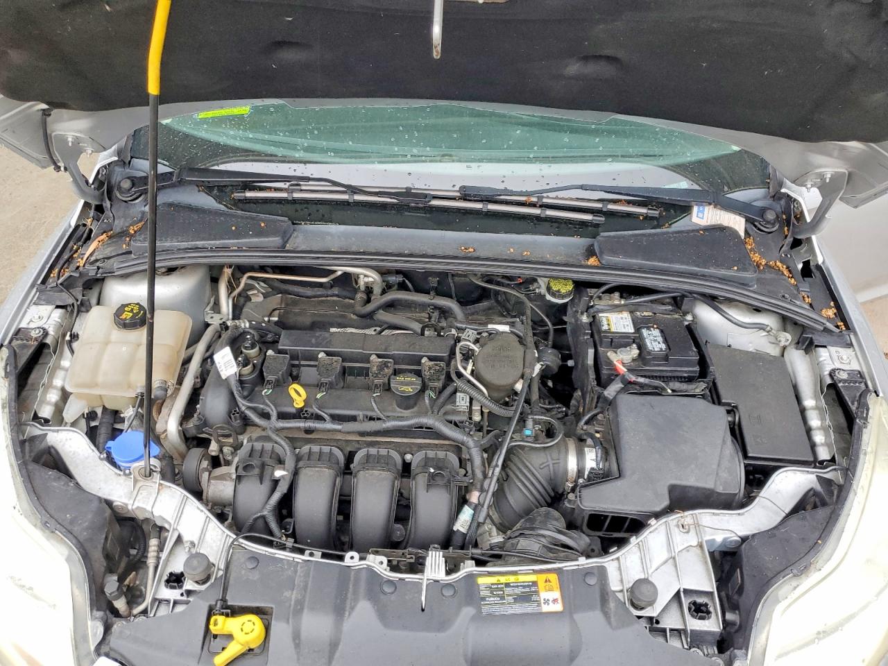 FORD FOCUS 2012 — 12