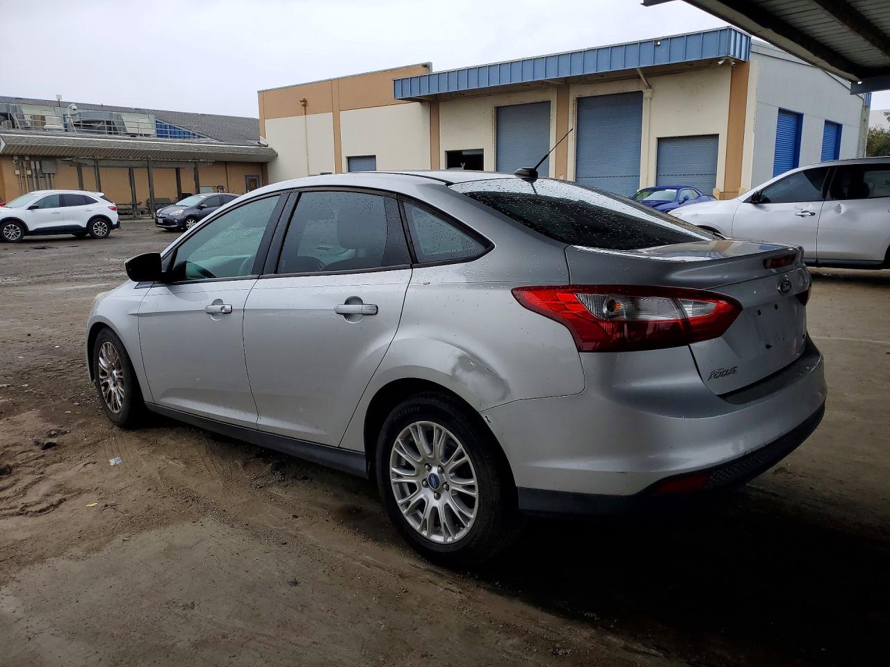 FORD FOCUS 2012 — 3