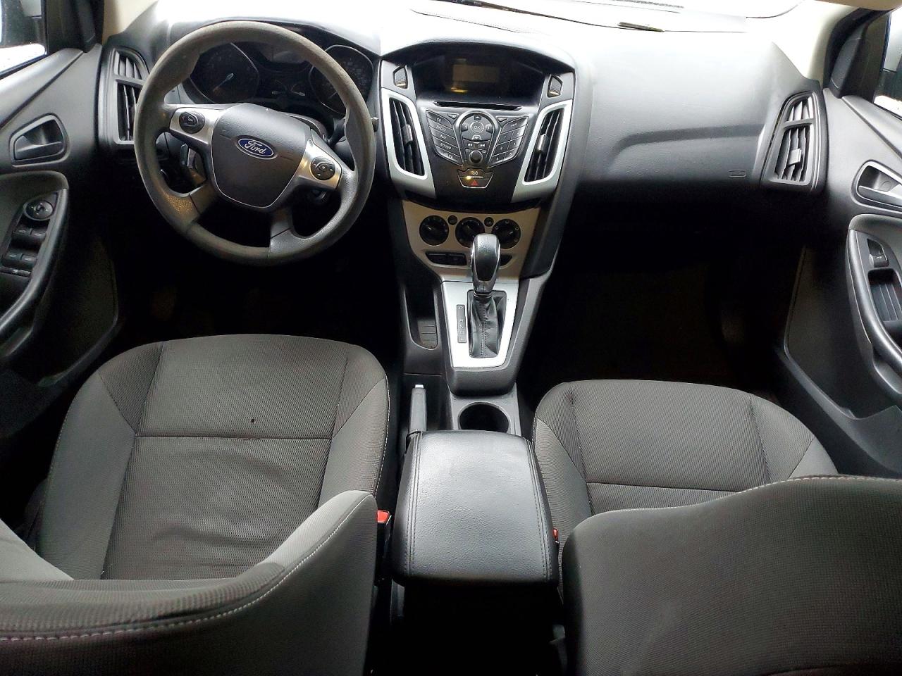 FORD FOCUS 2012 — 9