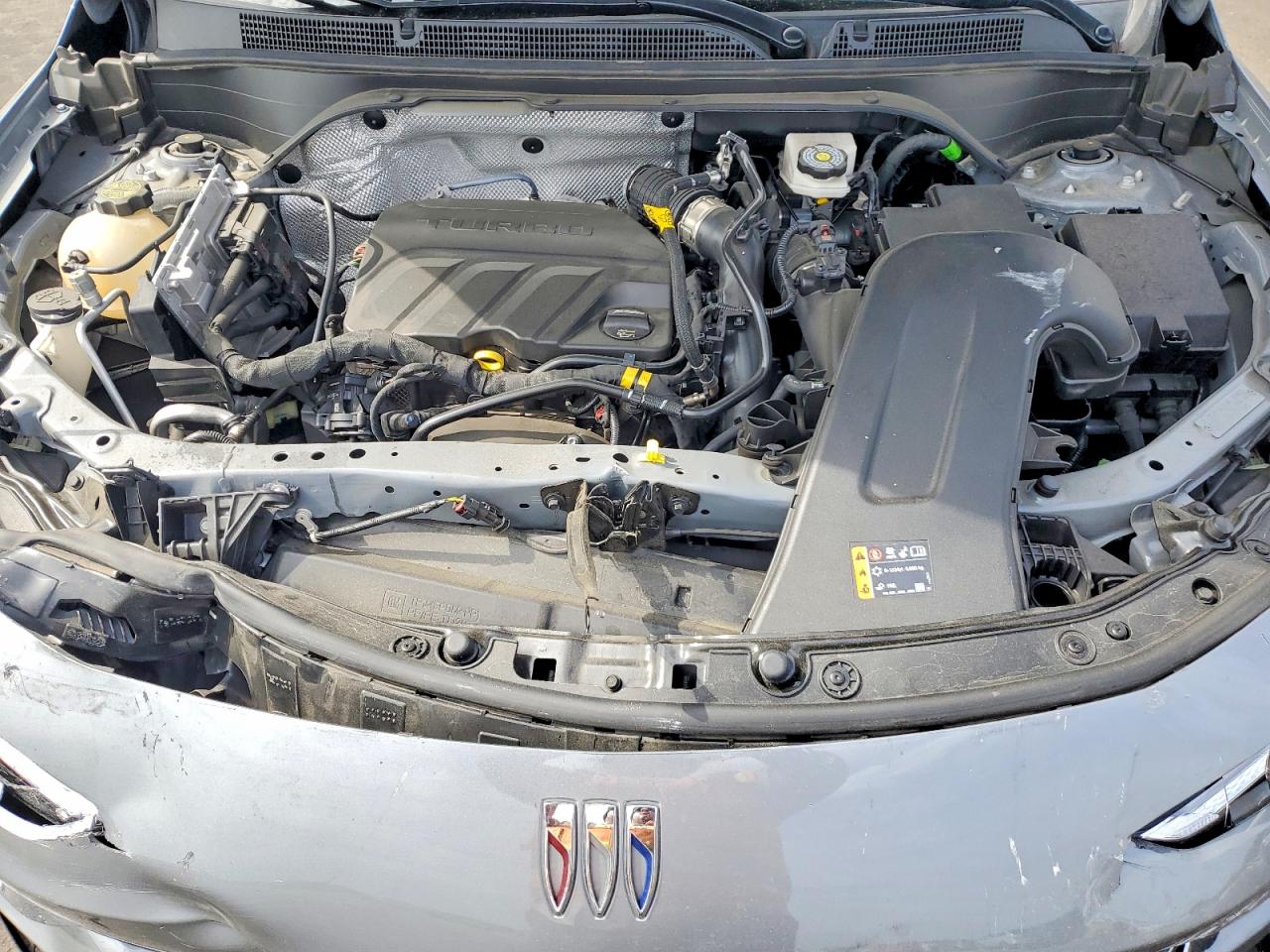 BUICK ENVISTA 2025 — 12